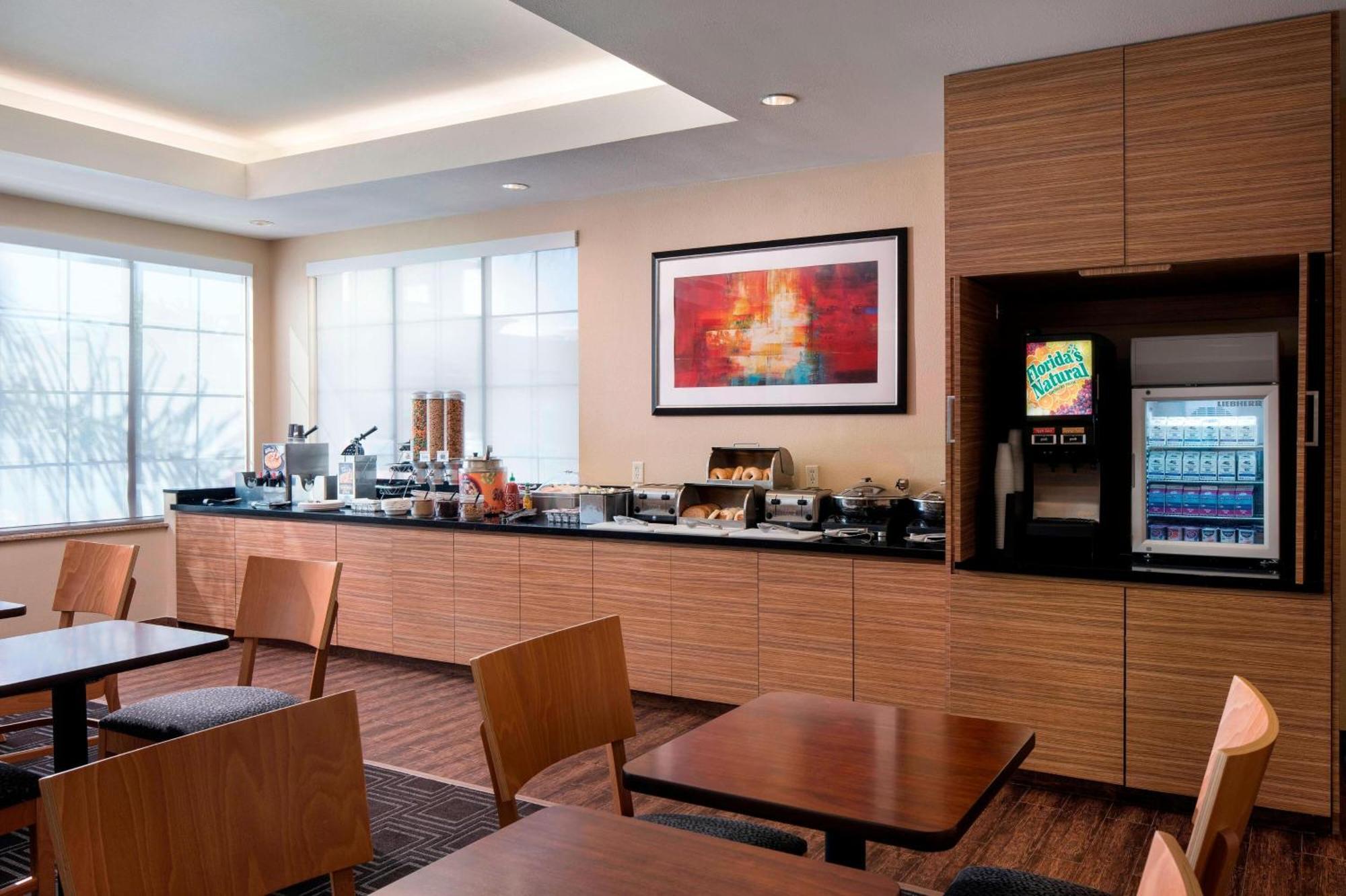 Towneplace Suites By Marriott San Diego Carlsbad / Vista Esterno foto