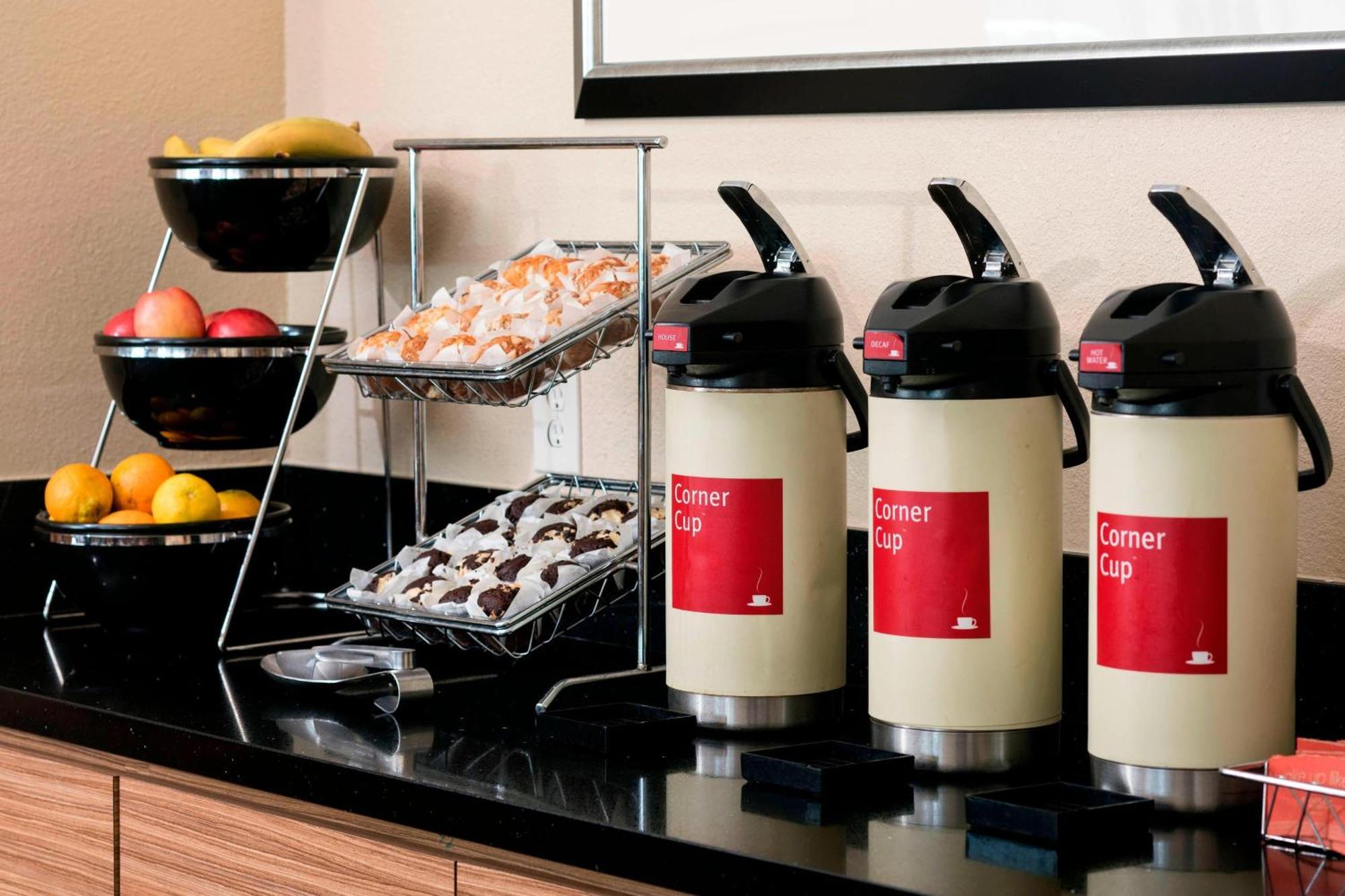 Towneplace Suites By Marriott San Diego Carlsbad / Vista Esterno foto