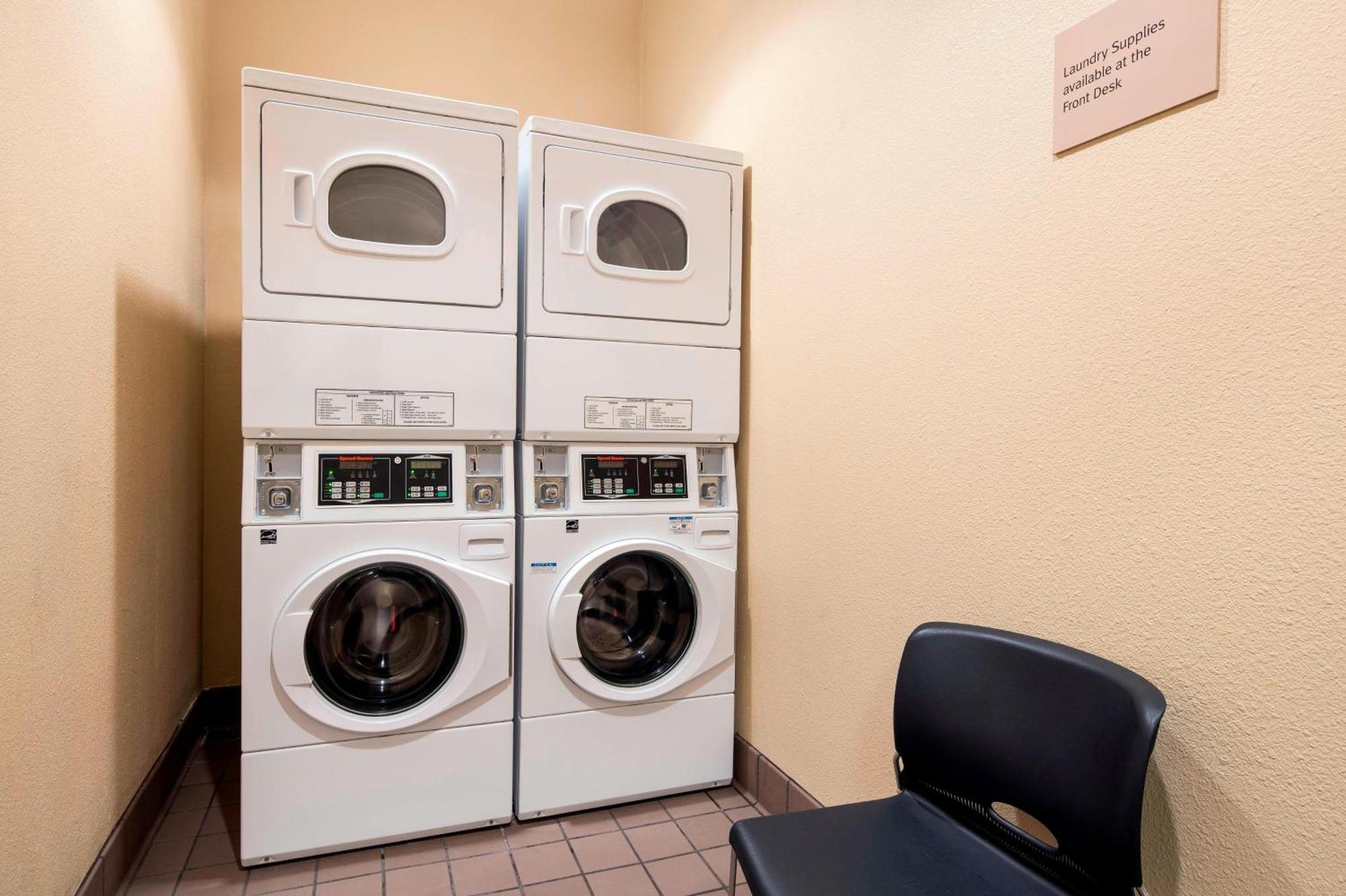 Towneplace Suites By Marriott San Diego Carlsbad / Vista Esterno foto